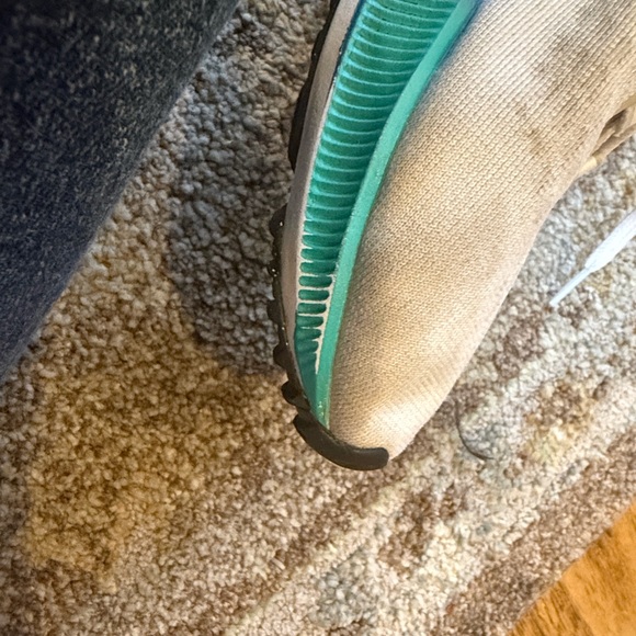 Nike Pegasus Multi colored athletic shoe- Women’s 7.5 - Picture 4 of 11